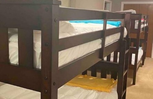 Abilene House | Brit’s Bunkhouse