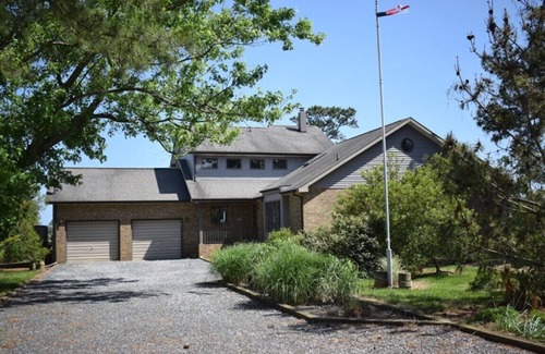 Deep Hole House | Brittany at Chincoteague