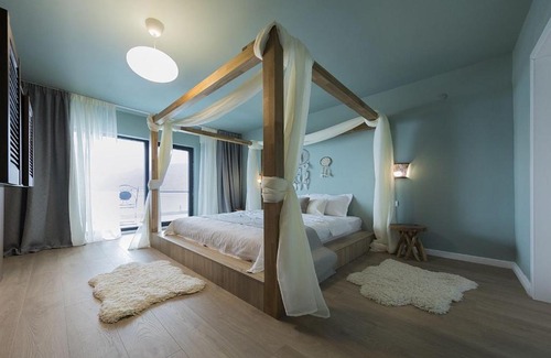 Orsova House | Briza