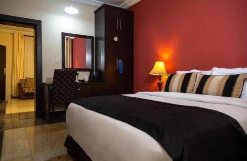 Mobushipe Hotel | Broadfield Hotels Apo Residence