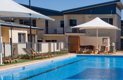 Beresford Hotel | Broadwater Mariner Resort