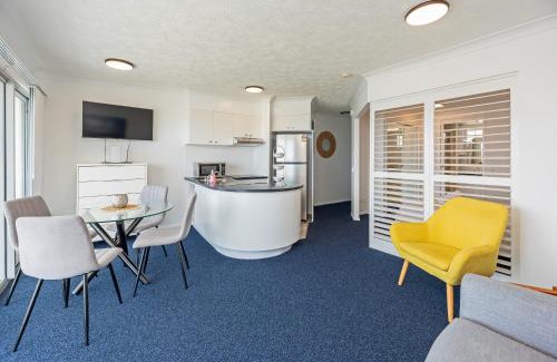 Southport Apartment | Broadwater view in southport 1b