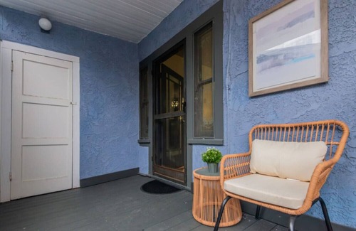 South Redondo Apartment | Broadway 12 - Cozy Private Studio