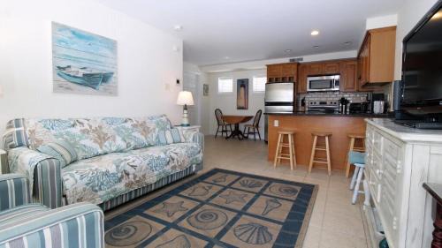 Cape May Apartment | Broadway Beach Unit 7
