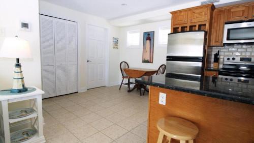 Cape May Apartment | Broadway Beach Unit 7