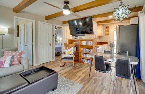 Broadway House | Broadway Cabin with Hot Tub Hike and Ski
