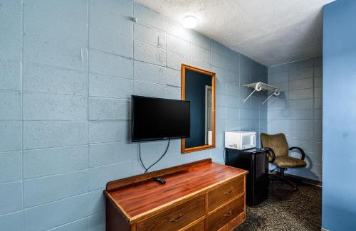 Council Bluffs Hotel | Broadway Inn