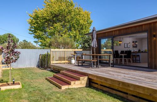 Martinborough House | Broadway On New York