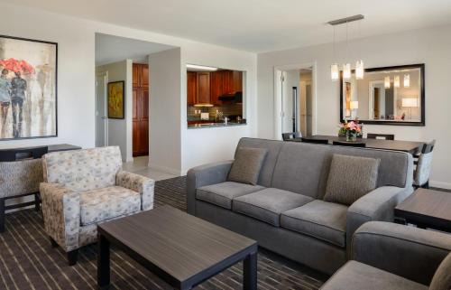 Downtown Apartment | Broadway Plaza, Trademark Collection by Wyndham