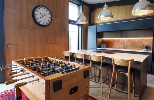 Northallerton Cottage | BROCK HOUSE, character holiday cottage, with hot tub in Northallerton