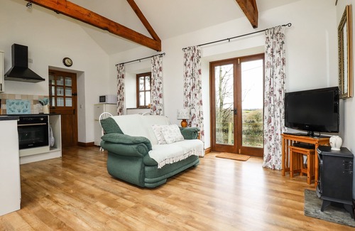Stenalees Cottage | BROCKS BARN, country holiday cottage, with a garden in Lostwithiel