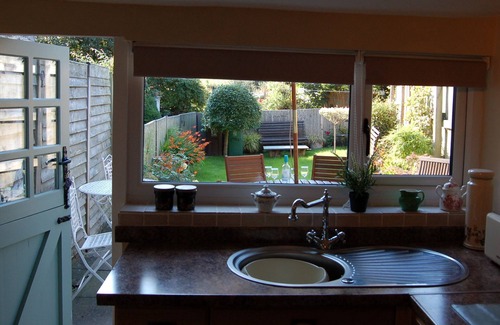 Cwrt Cottage | Bronhaul Cottage in Pennal