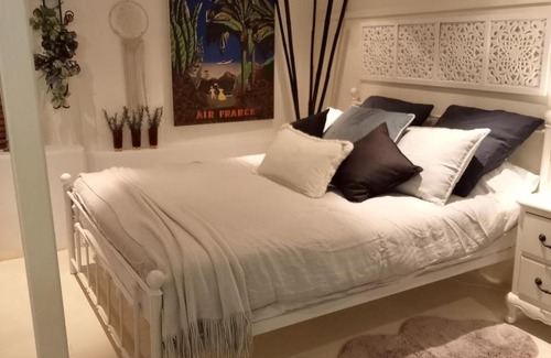 Gatton House | Bronnies Place
