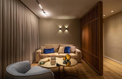 Jerusalem Apartment | Bronze By JE