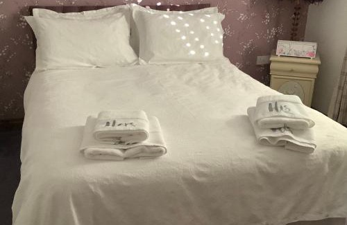 Wroot House | Brook Lodge Country Cottage