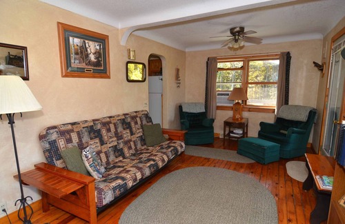Grand View House | Brookside Cottage in Grand View