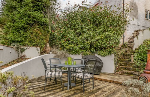 Monmouth Cottage | BROOKSIDE COTTAGE, pet friendly, with open fire in Monmouth