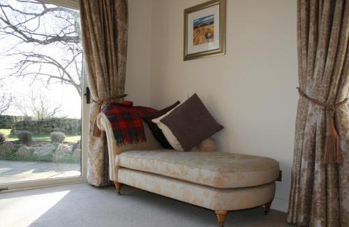 Melrose House | Broomfields Country House