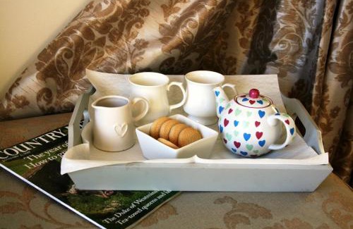 Melrose House | Broomfields Country House