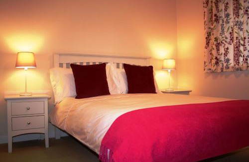 Melrose House | Broomfields Country House