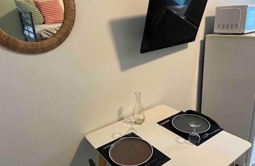 Quartier Saint-Clement - Jardin des Plantes Apartment | Brouettes 2 : Cosy Studio 2 voyageurs