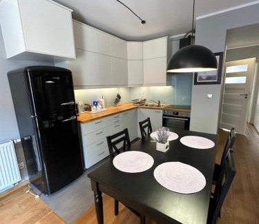 City Centre Apartment | Browar Lubicz- 5min walk to the Old Town, GARAGE