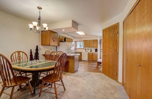 Lake Delton Condo | Brown Family Condo - Top Floor Views - Boat Slip