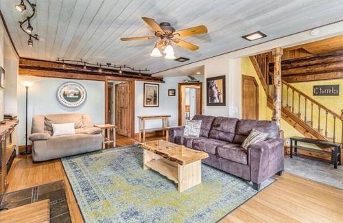 Seward House | Brownell Homestead Inn-Experience the real Seward.