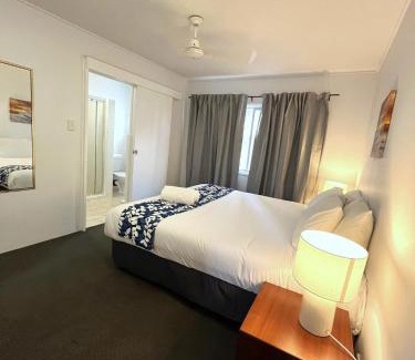 Mermaid Beach Hotel | Browns Broadbeach