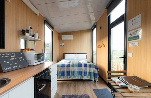 Surat Bay House | Bruce Farm Alpaca Cabin 4 by Tiny Away