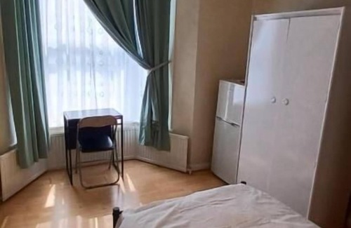 Tottenham Hotel | Bruce Rooms
