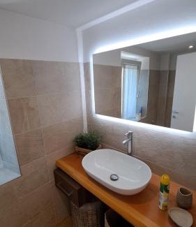 Calalzo di Cadore Apartment | Bruce's family home