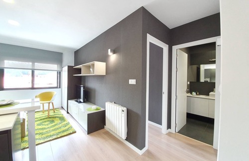 A Guarda Apartment | Bruma Marina, enjoy a sunny, central apartment with views of Monte Tecla