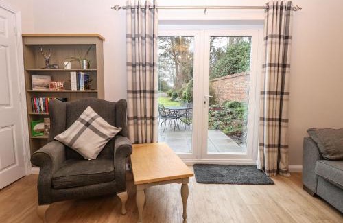 Brundall House | Brundall House