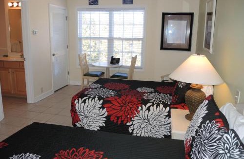 Calabash Apartment | Brunswick Plantation Studio Home 2109L