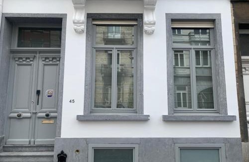 Collignon House | Brussels Guest House