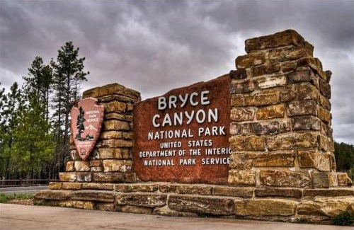 Hatch House | Bryce and Zion, Utah National and State Park Retreat