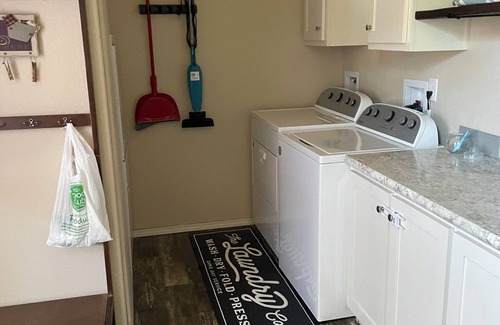 Hatch House | Bryce Canyon Lookout, 4-bedroom house in Hatch