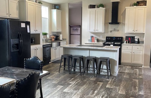 Hatch House | Bryce Canyon Lookout, 4-bedroom house in Hatch