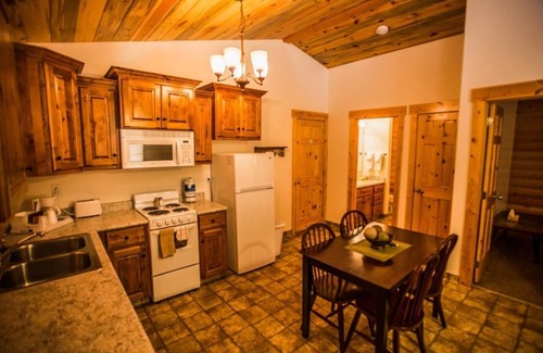 Tropic Cabin | Bryce Country Cabins