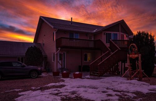Tropic Bed & Breakfast | Bryce Trails Bed and Breakfast