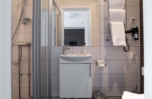Fjallbacka Hotel | Bryggan Fjällbacka