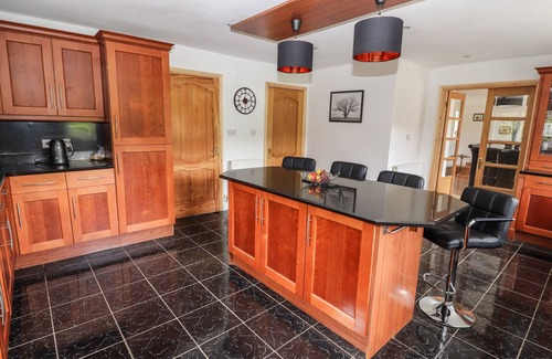 Denbigh Cottage | BRYN AWEL, family friendly, country holiday cottage in Denbigh