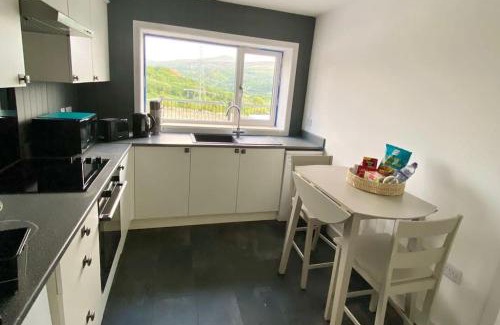 Penisarwaun House | Bryn Mair cottage overlooking Snowdon
