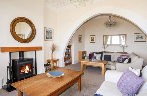Bangor House | Bryn Ogwen