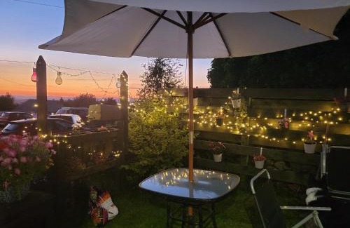 Bangor House | Bryn Pistyll 2 bedrooms Bethesda