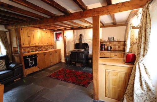 Brechfa House | Bryngolau