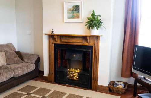 Whitland House | Bryniago Whitland