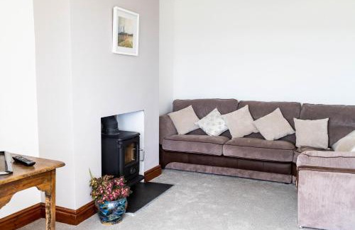 Whitland House | Bryniago Whitland