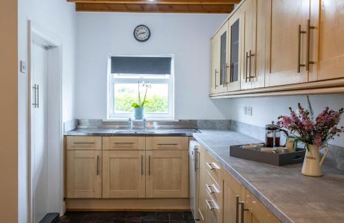 Whitland House | Bryniago Whitland